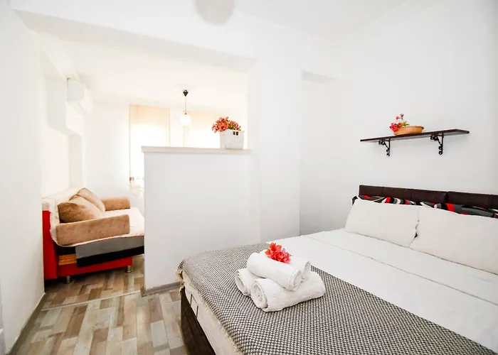 Lägenhetshotell Caglar My Hause 3*