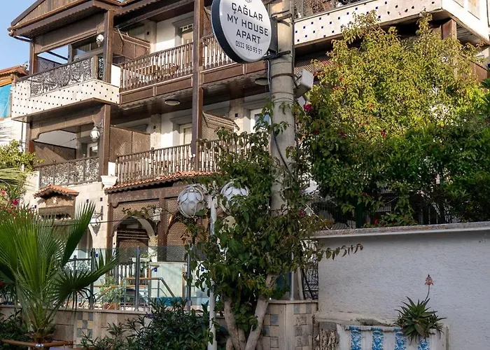 Lägenhetshotell Caglar My Hause 3*