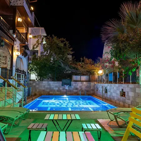 Aparthotel Caglar My Hause 3*