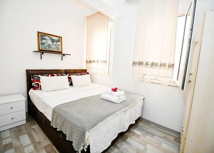 Caglar My Hause تورغوتْريس